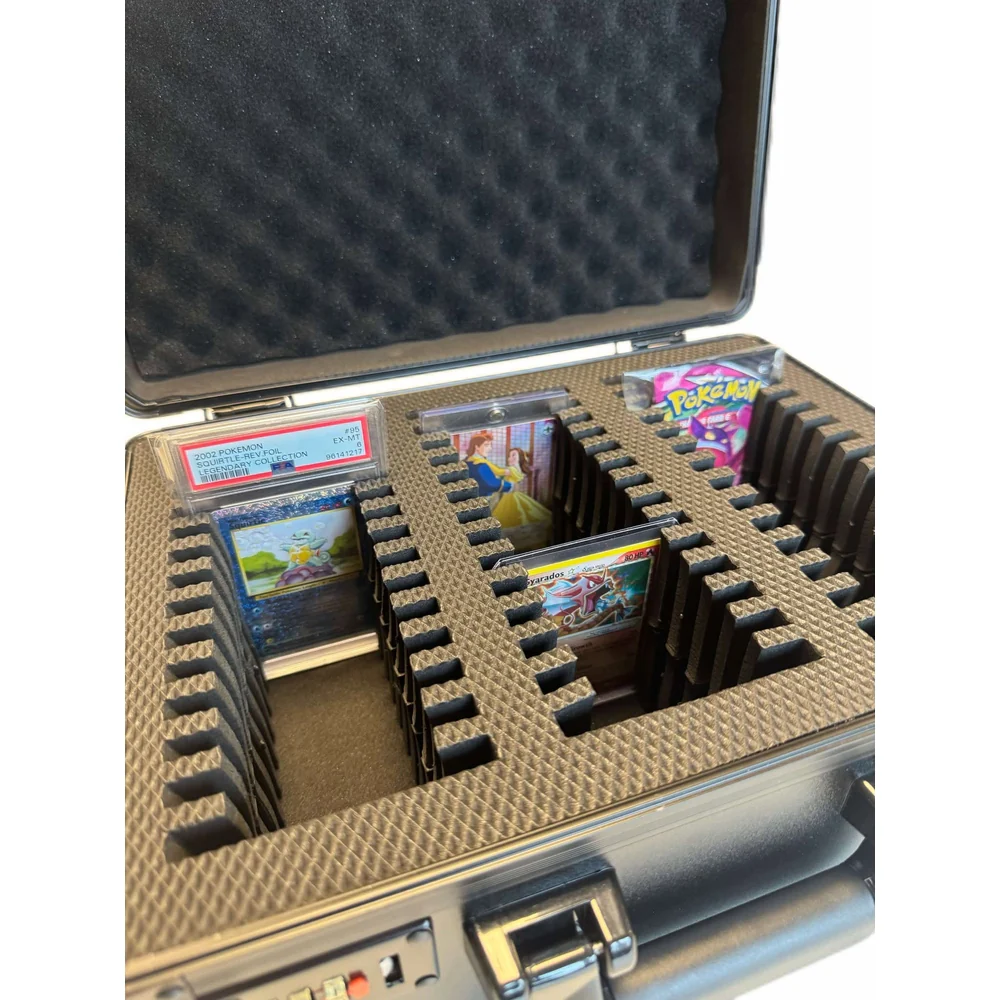 Cardcenter Graded Card Case - Image 4