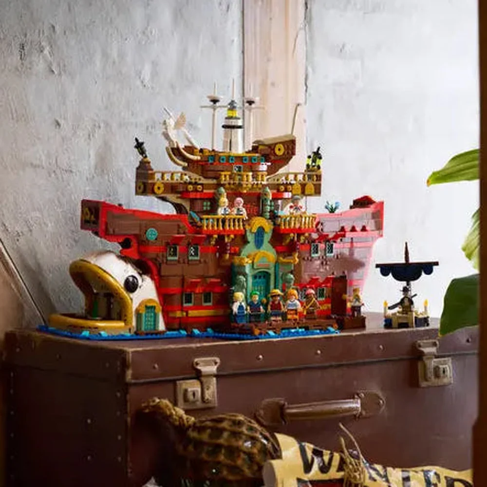 LEGO One Piece: The Baratie Floating Restaurant - Image 5